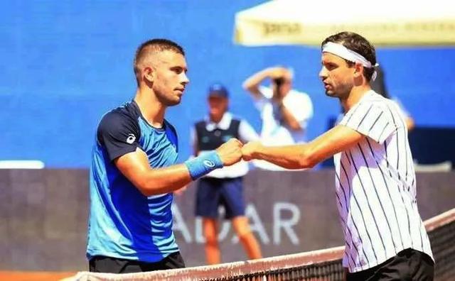 更为他们增 更为他们增